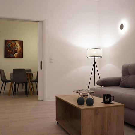 Bright & Cozy Apartment, Афины Экстерьер фото